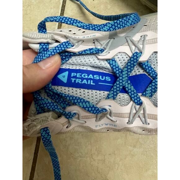 Nike Women’s react Pegasus trail 4 sneakers pearl pink size 7.5 - Picture 9 of 10